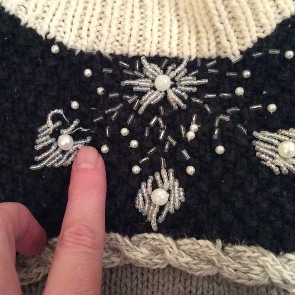 Hand Knitted Vintage Oversize Funnel Neck Sweater - Picture 16 of 16